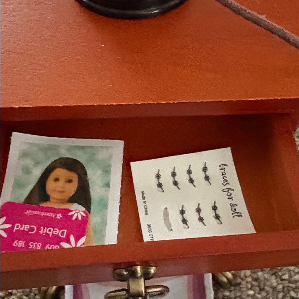 American Girl - Kit’s Nightstand & Phone - retired - Picture 3 of 9